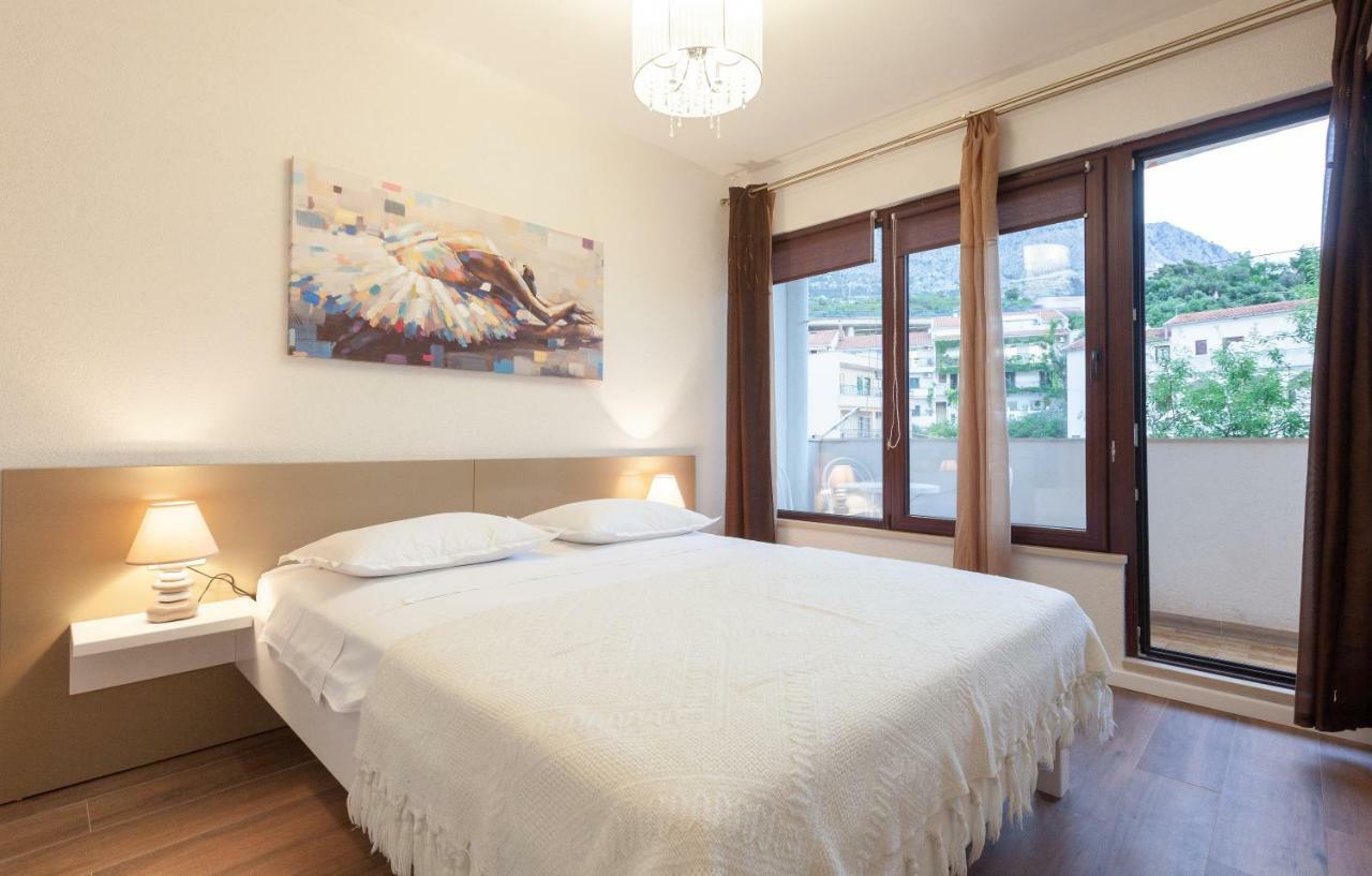 Apartmani Tina Подгора Екстериор снимка